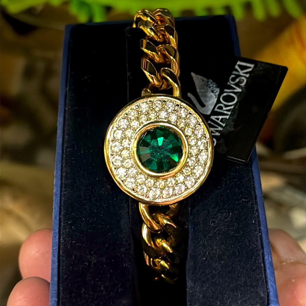 Swarovski Green Crystal Gold Link Bracelet from their Signature Line